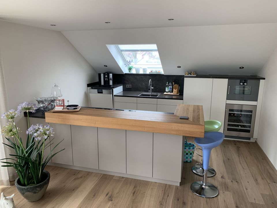 Küchen - Leistungen - Schreinerei KIEM