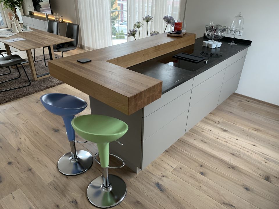 Küchen - Leistungen - Schreinerei KIEM