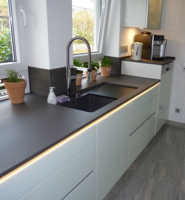 Küchen - Leistungen - Schreinerei KIEM