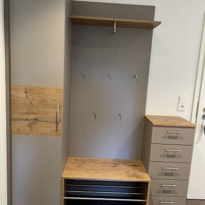 Garderobe im Eingangsbereich