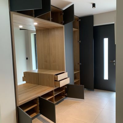 Garderobe offen Stauraum